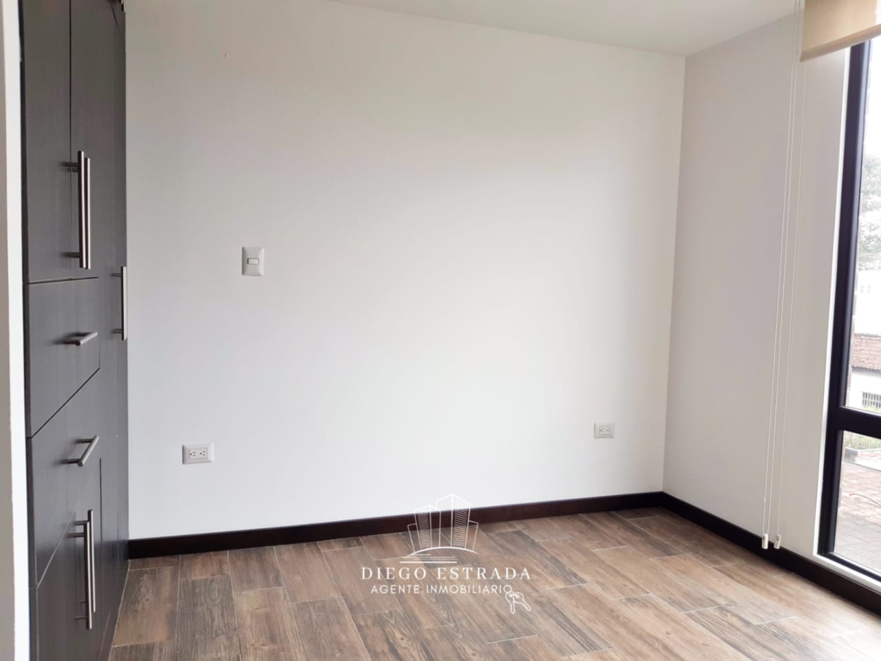 Zona 15, apartamento amplio — foto 7 de 11