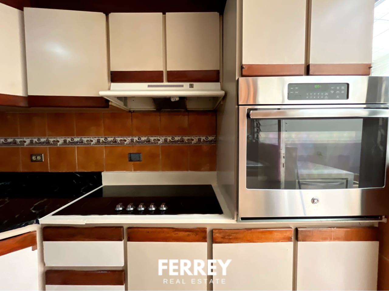 Casa en renta en zona 10 Ubicación 5 Estrellas — foto 6 de 16