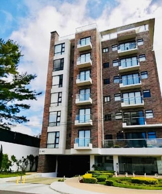 Alquilo Apartamento en Zona 15 — miniatura 1 de 13