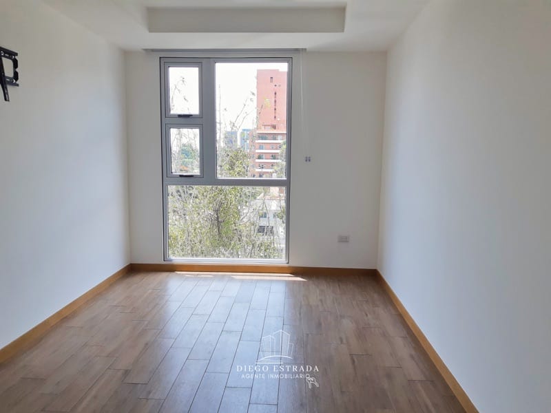 Apartamento en Zona 10, 2 dormitorios  — foto 9 de 13