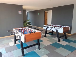 Apartamento en Zona 10, 2 dormitorios  — miniatura 2 de 13