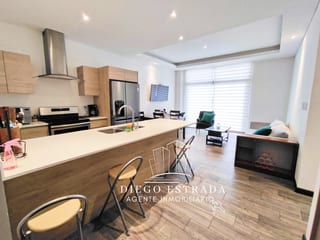 Vive en Ciudad Cayalá, Apartamento amueblado — miniatura 1 de 16