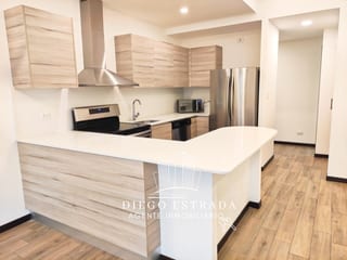 Apartamento de lujo en buena ubicación — miniatura 12 de 14