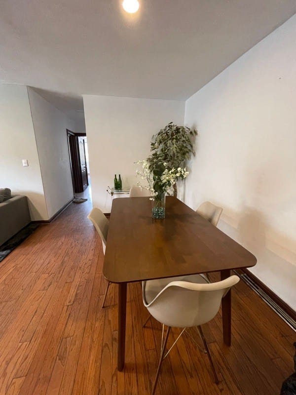 Zona 14, Apartamento amueblado de 2 dormitorios  — foto 2 de 17