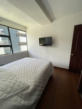 Zona 14, Apartamento amueblado de 2 dormitorios  — miniatura 14 de 17
