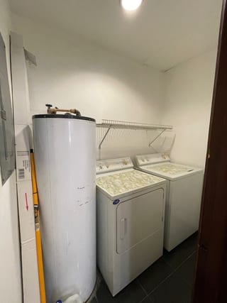 Zona 14, Apartamento amueblado de 2 dormitorios  — miniatura 15 de 17