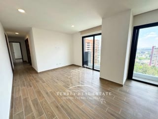 Zona 14, apartamento con cuarto de servicio — miniatura 5 de 16