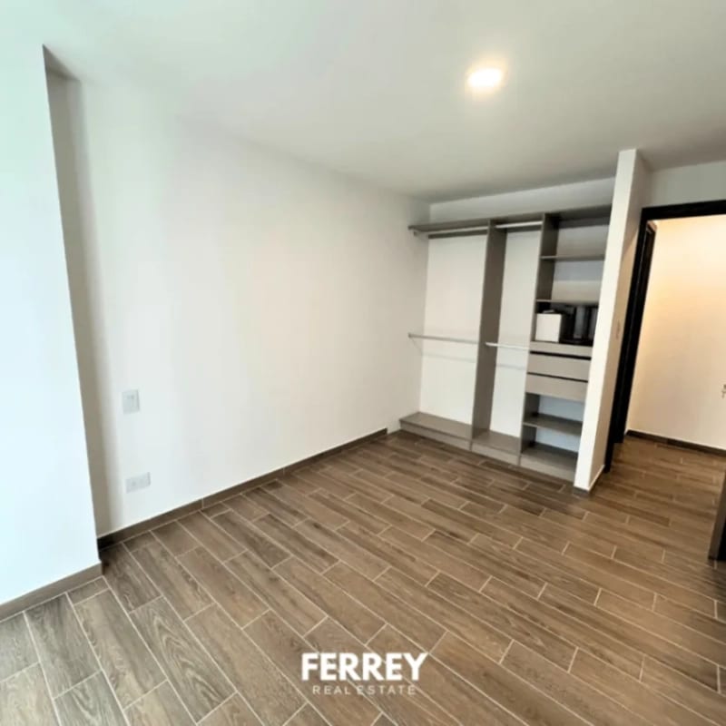 1 habitación en zona 14 — foto 5 de 10