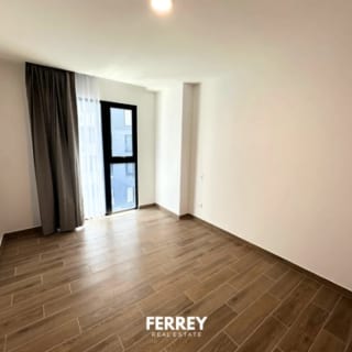 1 habitación en zona 14 — miniatura 4 de 10
