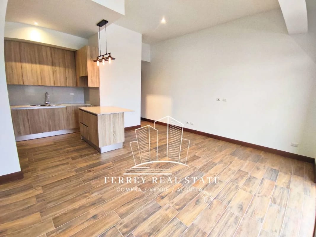 Zona 10, apartamento de 3 habitaciones — foto 4 de 9