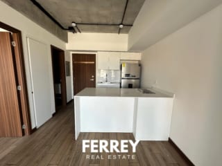 zona 4, apartamento de 1 habitación — miniatura 7 de 16
