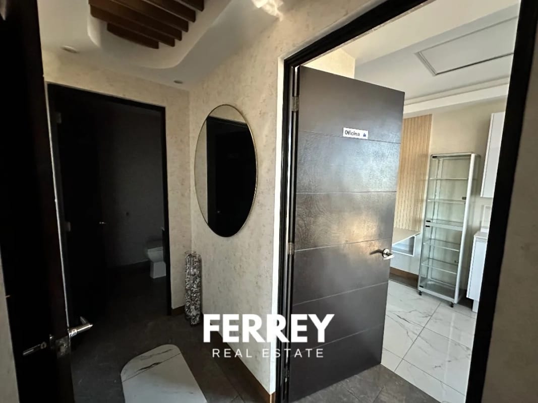🏥 ClĂnica en Venta – Zona 10 — foto 12 de 12