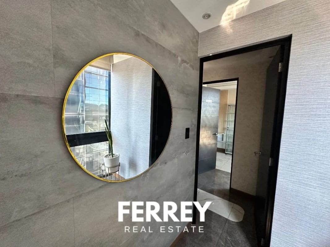🏥 ClĂnica en Venta – Zona 10 — foto 10 de 12