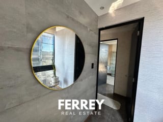 🏥 Clínica en Venta – Zona 10 — miniatura 10 de 12