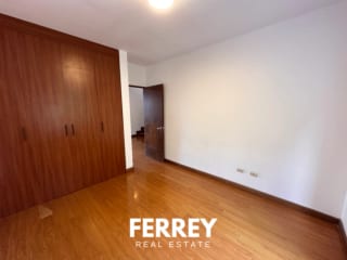 Oportunidad Unica / Casa con terraza privada — miniatura 7 de 17