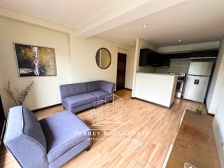 Alquilo apartamento en Zona 15 , 2 dormitorios — miniatura 1 de 14