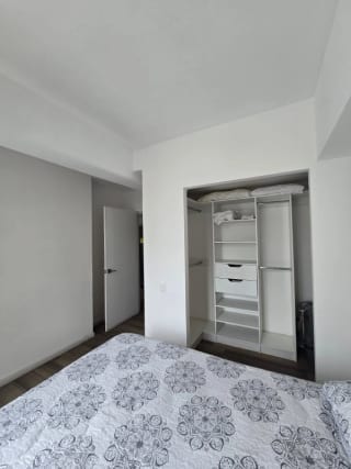 Narama zona 13, semi amueblado — miniatura 7 de 11