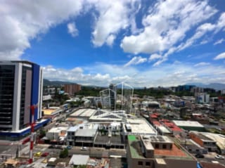 PARQUE 10, APTO DE 3 DORMITORIOS — miniatura 4 de 17